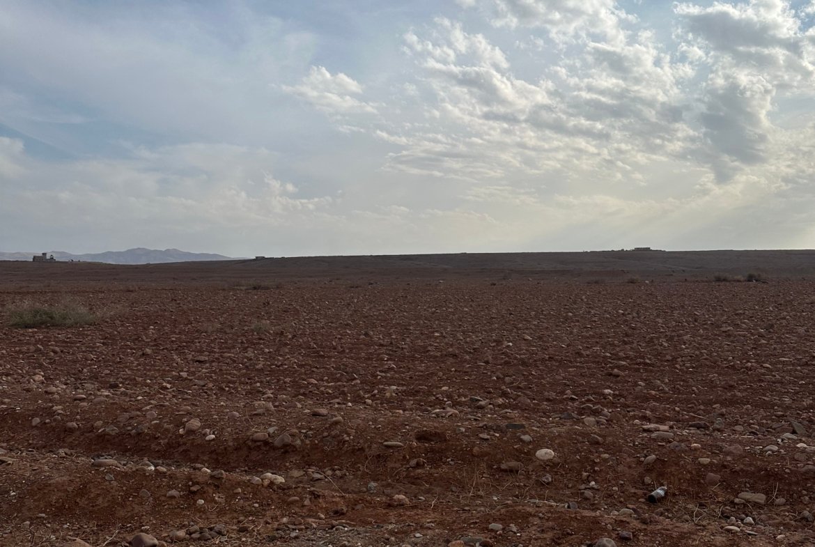 5-hectare melkia land available for sale in Marrakech