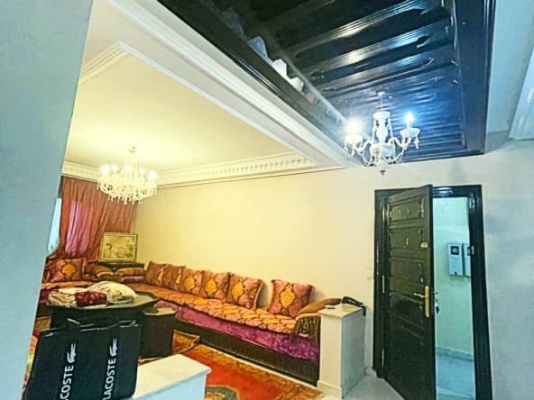 Fully furnished 90m² apartment in Gueliz residence for sale