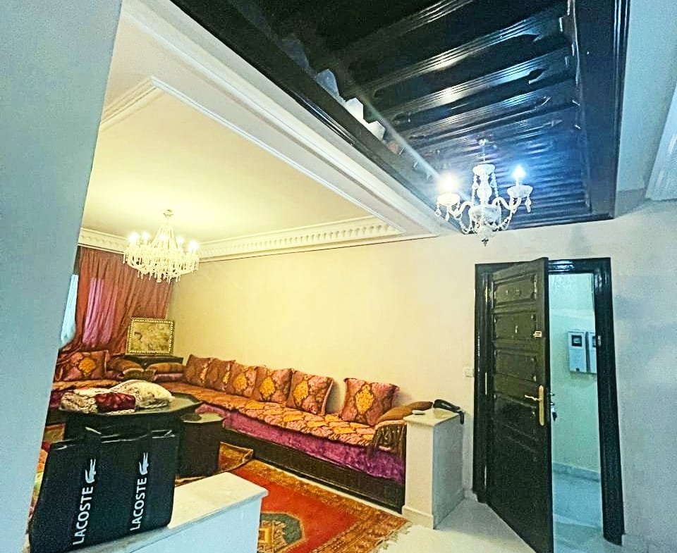 Fully furnished 90m² apartment in Gueliz residence for sale