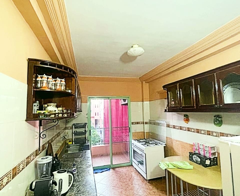 Fully furnished 90m² apartment in Gueliz residence for sale