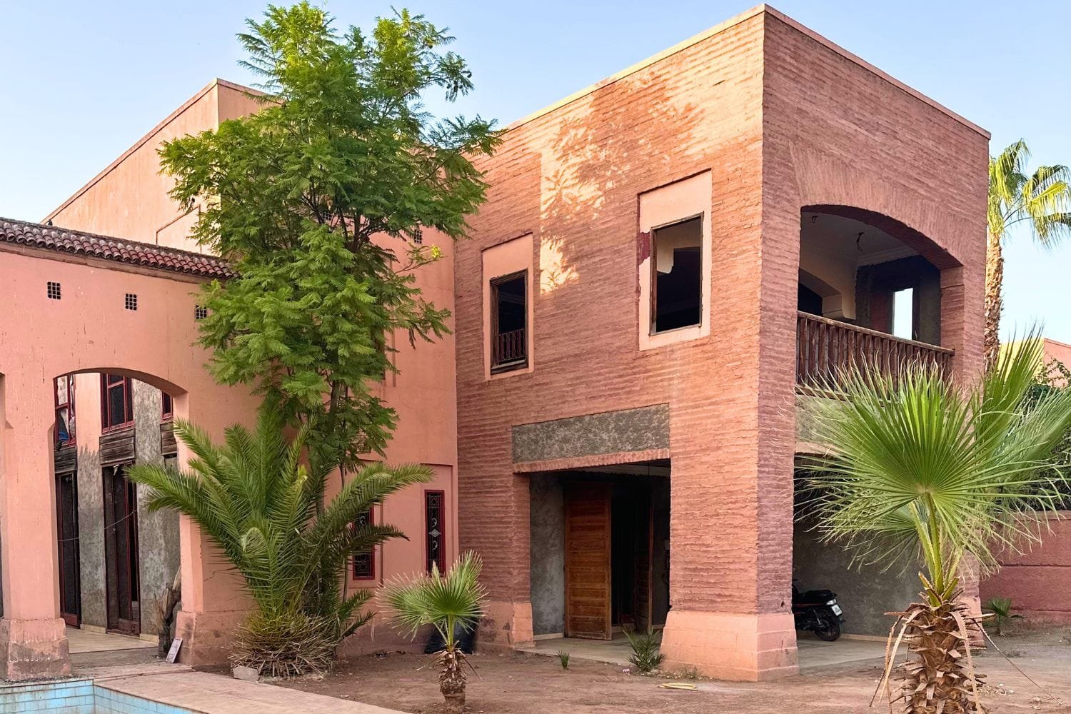 Semi-Finished Villa in Bab Ighli
